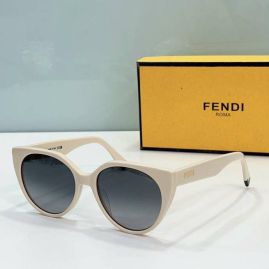 Picture of Fendi Sunglasses _SKUfw50080406fw